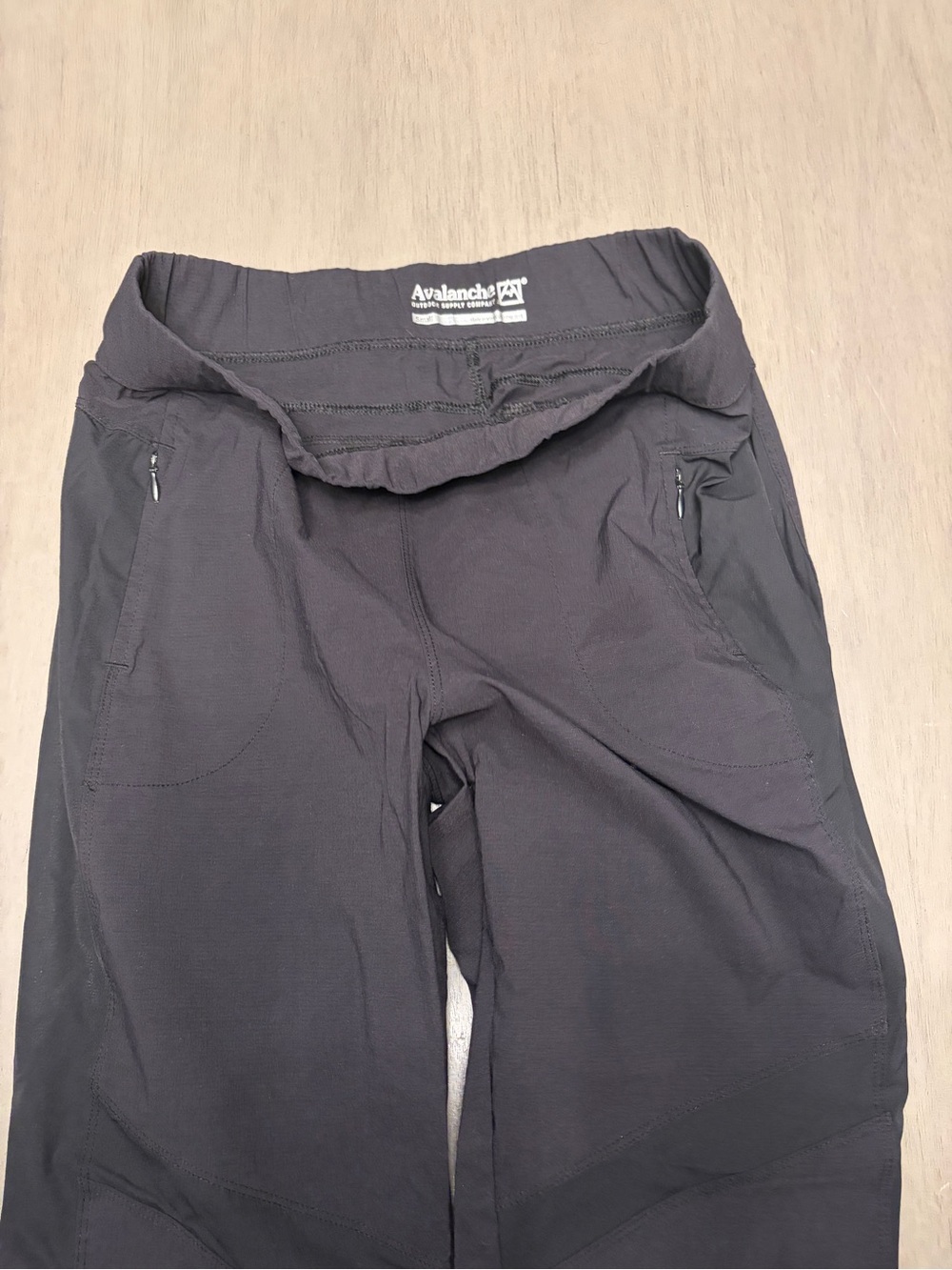 Avalanche Black women’s Active pants with Zipper Pockets